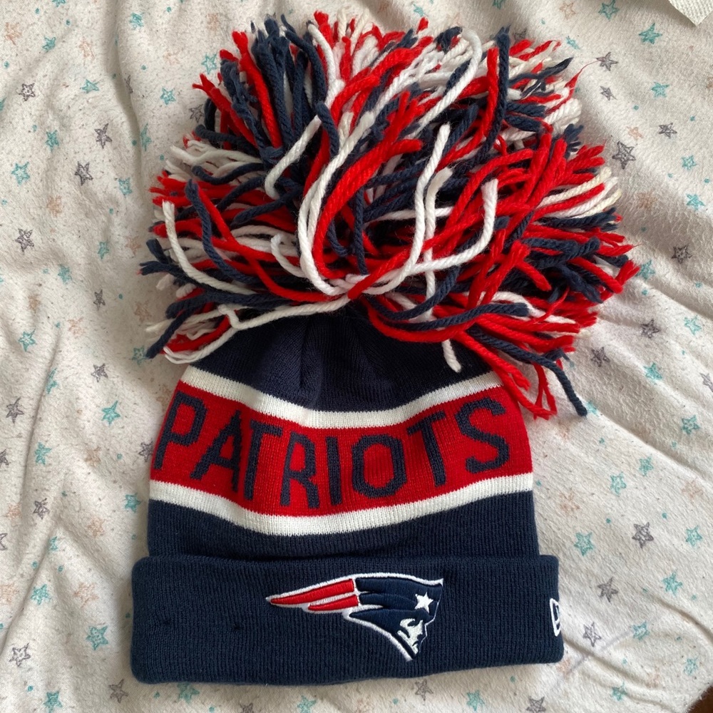 New England Patriots Pom Pom Beanie